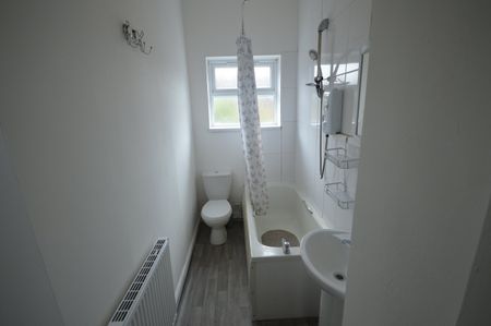 3 bedroom house to rent - Photo 2