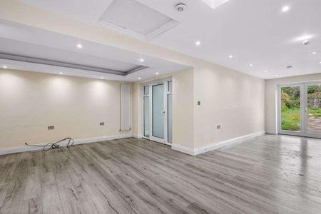 Northwood Way, Northwood, Ha, HA6 - Photo 3