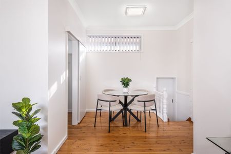 Prime Location Three Bedroom Villa! - Photo 3