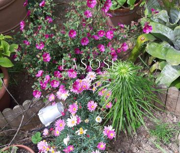 House 194m² to rent in Montjuic, Barcelona - Photo 1