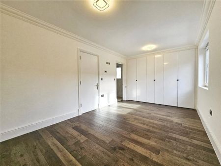 3 bedroom detached house to rent - Photo 4