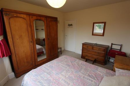 1 bedroom semi-detached house to rent - Photo 2