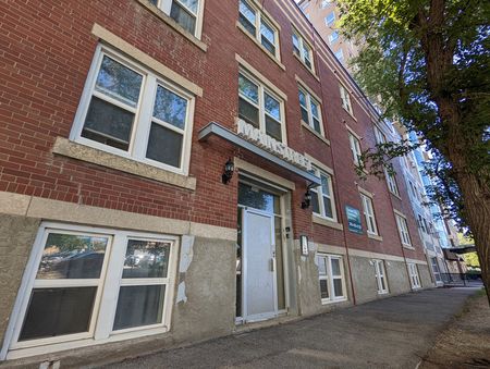 Queen City Apartments - Photo 5