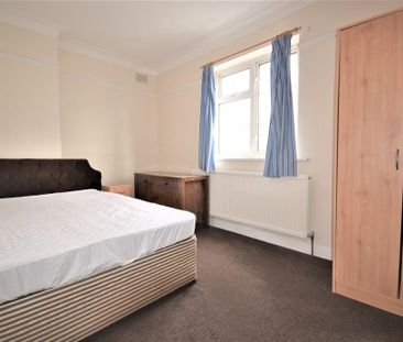 3 bedroom apartment to rent - Photo 6