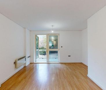 3 bedroom maisonette to rent - Photo 1