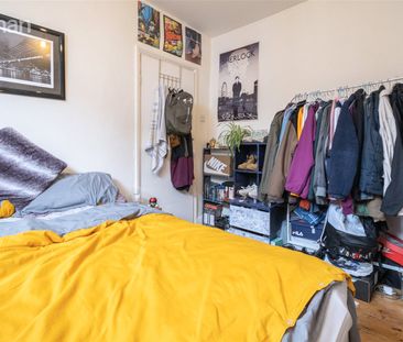 4 bedroom terraced house to rent - Photo 5