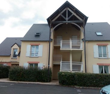 Location Appartement 1 pièce 28m² ST JEAN DE BRAYE 45800 - Photo 2