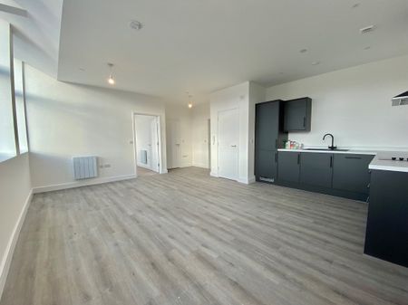 Peterborough - Photo 4