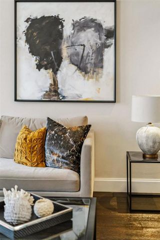 5 bedroom terraced house to rent - Photo 4