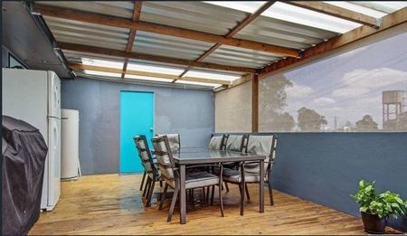 Charming Family Home in Lethbridge Park - Photo 4