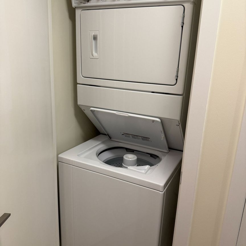 For Lease - 3985 Grand Park Drive Unit# 1806, Mississauga, Ontario - Photo 1