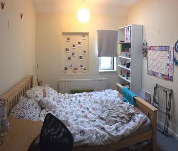 4 bedroom house to rent - Photo 2