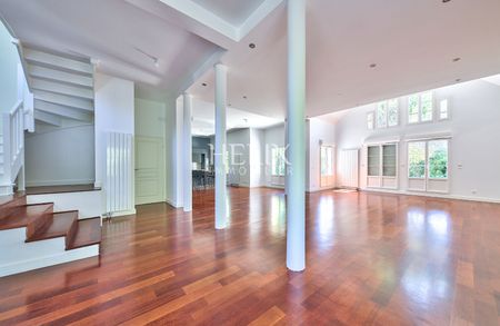 Maison • Aigremont - Photo 3