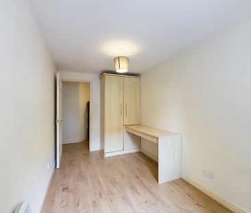 Stretton Mansions, Greenwich, SE8, London - Photo 5