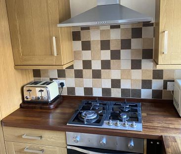2 bedroom cottage to rent - Photo 1