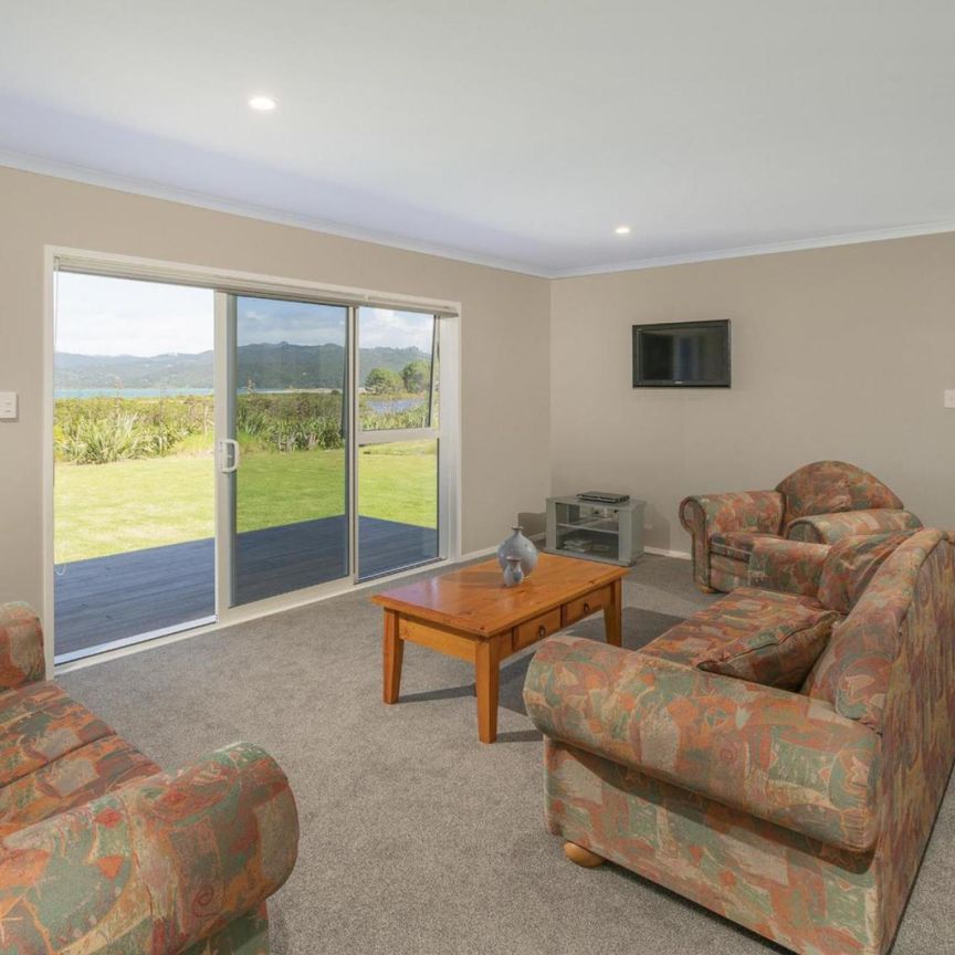 HARBOUR FRONT PARADISE - Photo 1