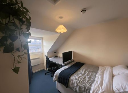 1 bedroom semi-detached house to rent - Photo 2