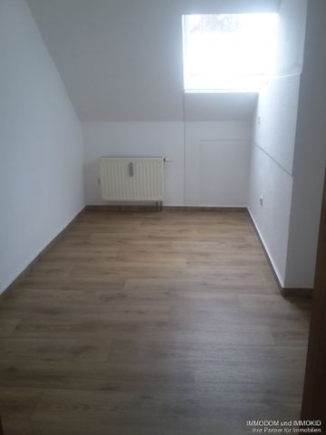 4-Zimmer-Wohnung in Wilkau-Hasslau mit 2 Bädern, klein aber fein, zu vermieten! - Photo 3