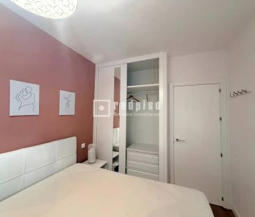 Piso de alquiler en Del Quince de Mayo, San Isidro - Photo 2
