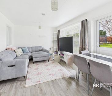 2 bedroom bungalow to rent - Photo 1