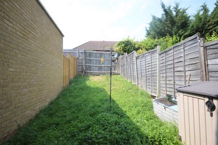 2 bedroom terraced house to rent - Photo 5