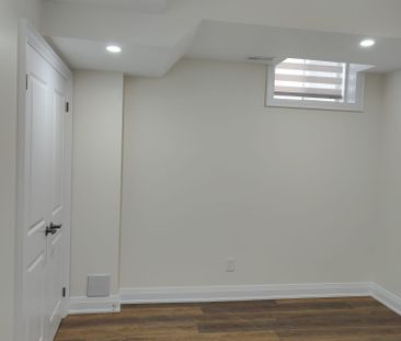 For Lease - 126 Degrey Drive, Brampton, Ontario - Photo 6