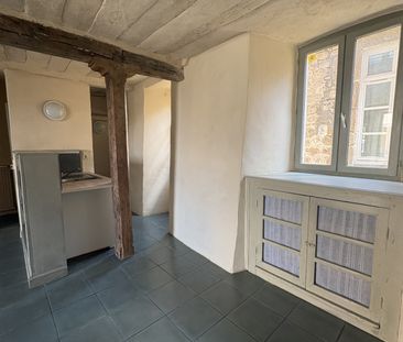 Location Maison 5 pièces 103m² VIC LE COMTE 63270 - Photo 3