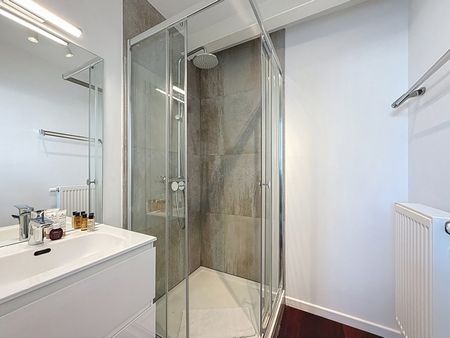 Appartement te huur in Ixelles - Photo 4