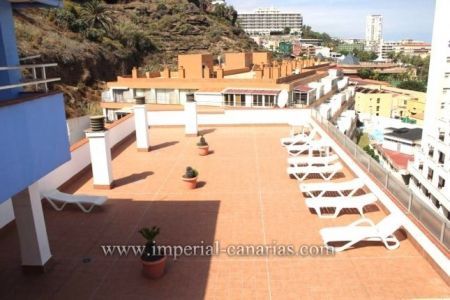 Furnished studio for rent on a seasonal basis. Swimming pool, solarium and wifi. Spectacular views towards Martiánez Beach. - Foto 5