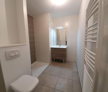 Location Appartement 2 pièces 43m² BASSENS 73000 - Photo 2