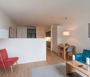 Welc(H)ome® by RIDA FLATS – Bonn City! All in plus! Balkon + Aufzug... - Photo 1