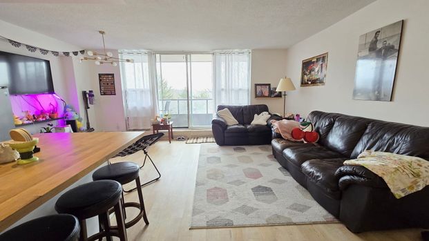 For Lease - 1964 Main Street Unit# 904, Hamilton, Ontario - Photo 1
