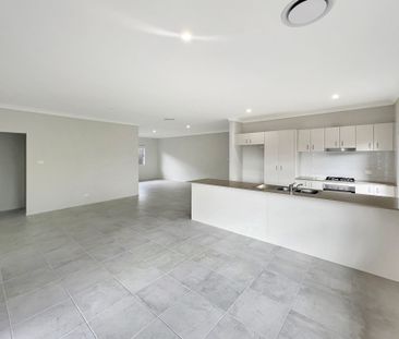 Spacious Quality Home - Photo 5