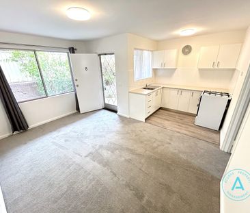 Unit For Rent in North Perth - Photo 4
