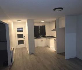 1 room apartment of 88m² in Gatineau - Photo 1