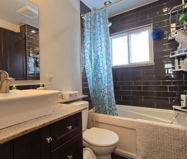 For Lease - 92 Bowood Avenue, Toronto, Ontario - Photo 1