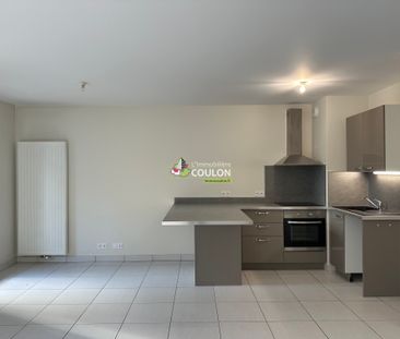 Location Appartement 4 pièces 75m² - Photo 2