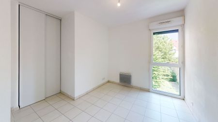 Location appartement 3 pièces, 56.01m², Ris-Orangis - Photo 2