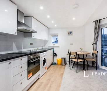 1 bedroom apartment to rent West Hill Place, Bournemouth, Dorset, BH2 - Photo 5