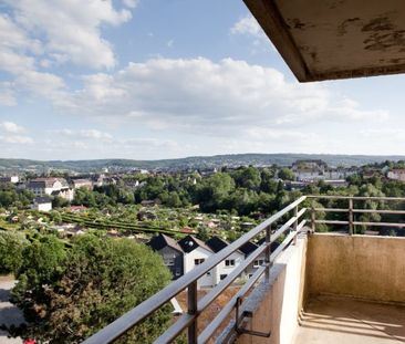 Wohnung mit Balkon und Aufzug - Foto 1