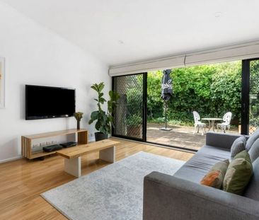 50A Matina Street Narrabundah ACT - Photo 1