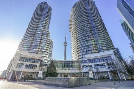 For Lease - 8 York Street Unit# 809, Toronto, Ontario - Photo 2