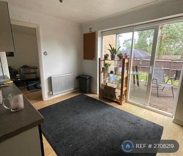 1 bedroom in a house share to rent - Photo 5