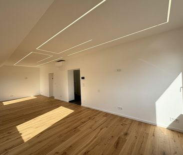 Exklusiver Erstbezug inklusive PKW-Stellplatz + Ruhelage in Mauer ! - Photo 6