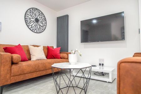 6 bedroom house to rent - Photo 4