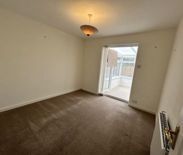 Arundel Close, Exeter - Photo 3