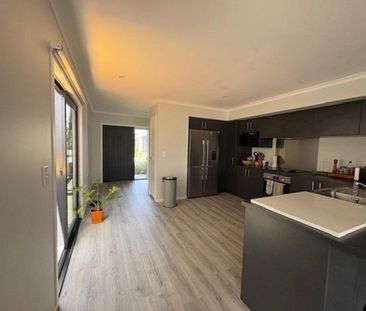 Top Tier in Te Kaarearea - Photo 3