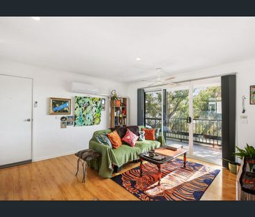 Bundoora Gem Awaits You! - Photo 5