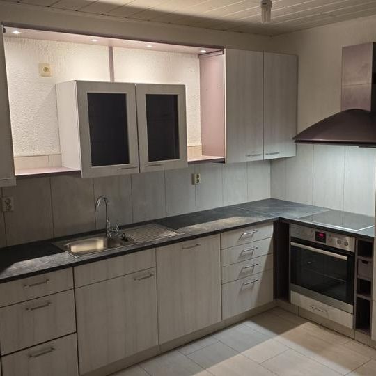 Attraktive 3-Zi-Wohnung mit Balkon, Garten & Einbauküche - Photo 1