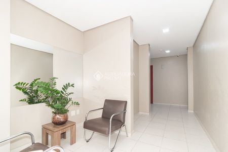 Apartamento com 2 quartos e 55m² para alugar em Menino Deus, Porto Alegre. - Photo 4